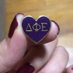 DPHIE ALUMNI PIN GOOD AS NEW 💕